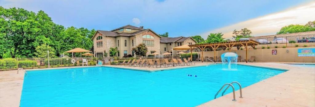 2Br Walk-In Condo At Pointe Royale - 2 Pools - Free Attraction Tickets Included -Pr63-3 Branson Dış mekan fotoğraf